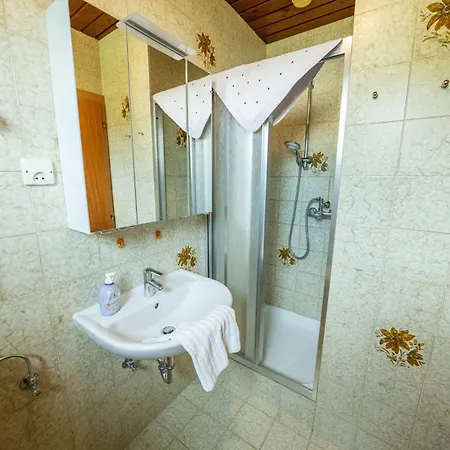 فندق مبيت وإفطار Haus Golker & Fruehstueckspension سيبودن