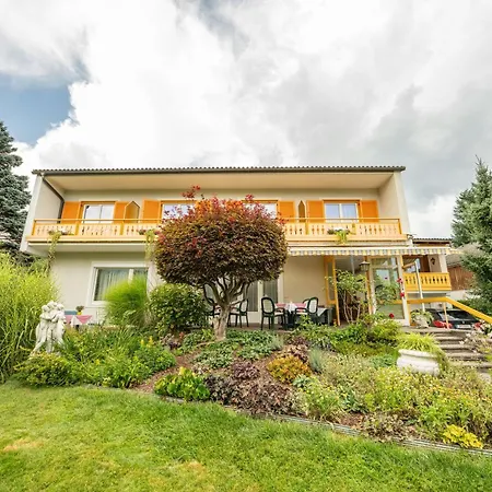 Haus Golker & Fruehstueckspension Oda ve Kahvaltı *