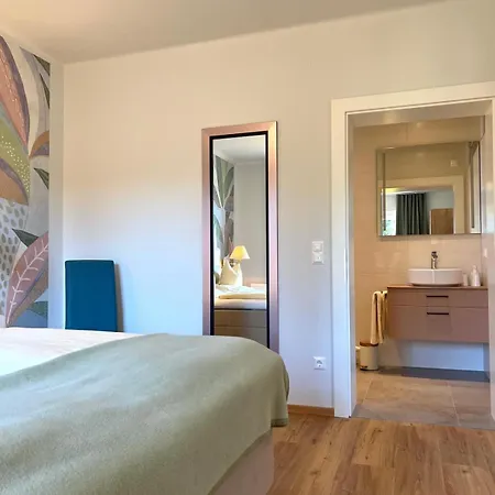 Bed & Breakfast Haus Golker & Fruehstueckspension Seeboden