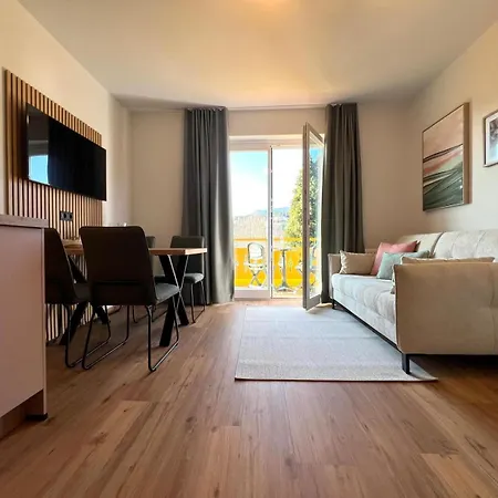 Haus Golker & Fruehstueckspension Seeboden